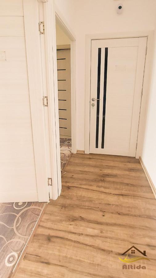 Altida Apartamento Erevan Exterior foto